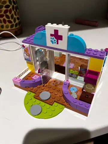 LEGO 반려동물 클리닉 10728