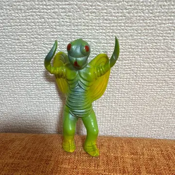 그린 맨티스 그린 맨테스 당시 물건 소프트 비닐 인조인간 키카이다