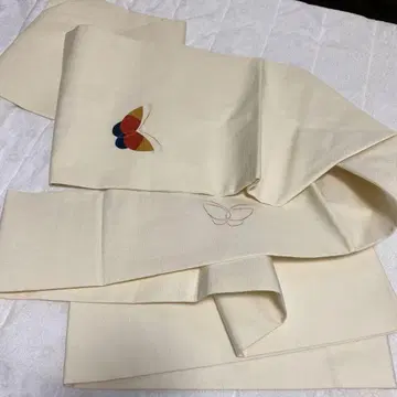 나고야 오비 나비 화이트 크림색 츠무기