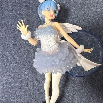 리제로 렘 피규어