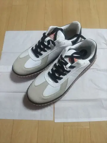 JaVa 자바 별주 RETRO BERG 통굽 스니커즈