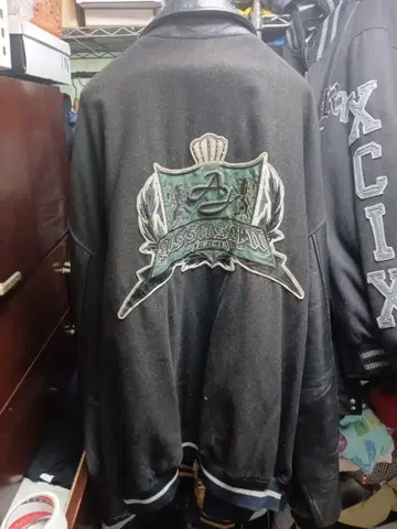 초레어 ASSASSYN JEANZ 블랙 가죽 자켓 XXXL BBOY