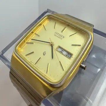 CITIZEN 시티즌 스퀘어 쿼츠 남성용 손목시계 골드 빈티지