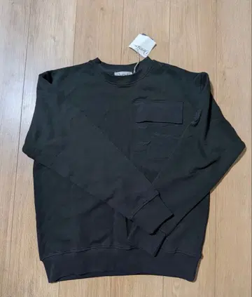 [ 미사용 새상품 ] 디자인 블랙 트레이닝복