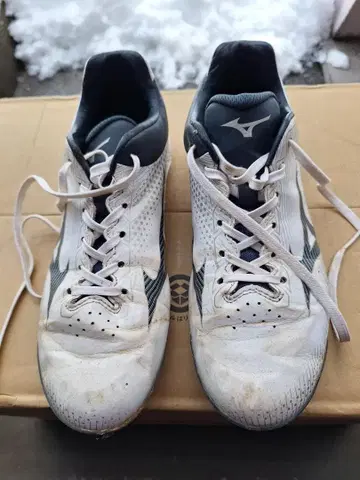 유소년 야구용 Mizuno 스파이크 화이트/블랙