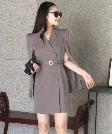 1/4까지 가격 인하 로얄 파티 케이프 미니 원피스