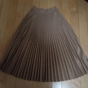 Theory 울 플리츠 롱 스커트 S 베이지