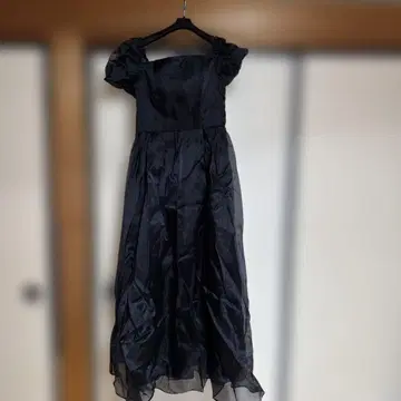 블랙 롱 드레스 프릴 포함 L