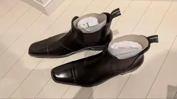 블랙 가죽 첼시 부츠