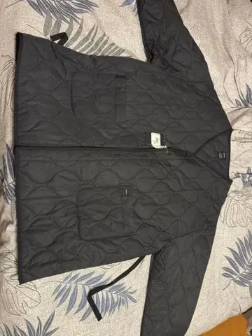 RVCA 퀼팅 자켓 L 사이즈 블랙