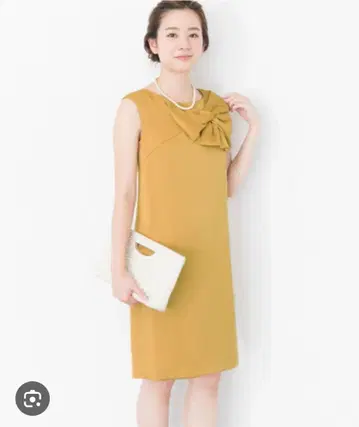 어반 리서치 결혼식 드레스