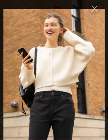 새상품 택 포함 퍼프 니트 2피스 가디건 화이트