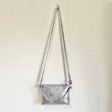 M ROSE 엔메로즈 숄더백 실버