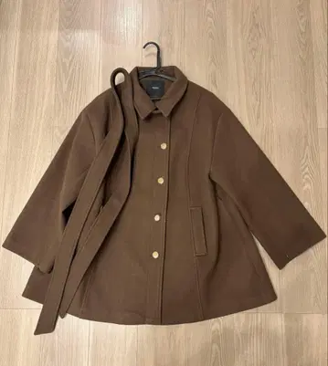 브라운 울 코트 허리 리본 포함