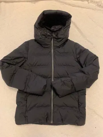 [ 새상품급 ] UNIQLO 유니클로 심리스 다운