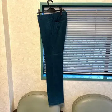 다크 그린 코듀로이 슬랙스 허리 76cm