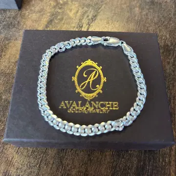 AVALANCHE 실버 체인 팔찌