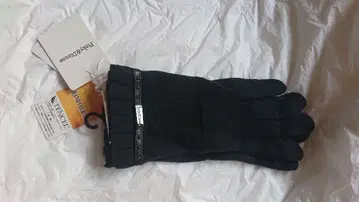 Pinky&Dianne 블랙 울 혼방 장갑 플리츠 디자인