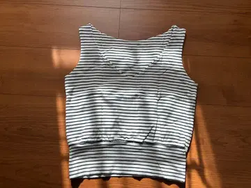 PHENY 스트라이프 슬리브리스 상의 사이즈 1