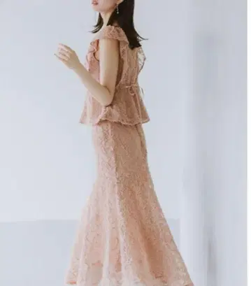 셀포드 셋업 레이스 머메이드 스커트 페플럼 블라우스 38