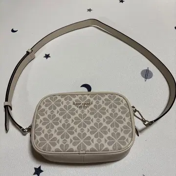 케이트 스페이드 꽃무늬 숄더백