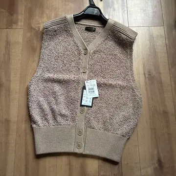 새상품 aga 정가 14,000엔 베스트 니트 스콧 클럽 야마다야