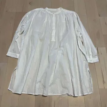 tutie. ai님 meg님 콜라보 코튼 린넨 밴드 카라 튜닉