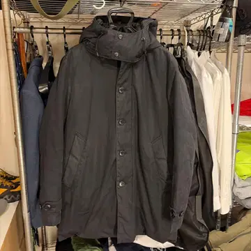 MADE IN JAPAN 슈탄바움 다운 코트 STAMMBAUM