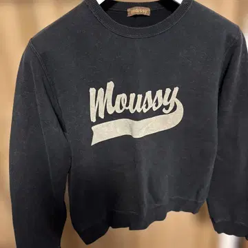 Moussy 블랙 맨투맨