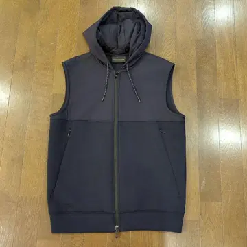 후드 부착 네이비 맨투맨 베스트 S 사이즈