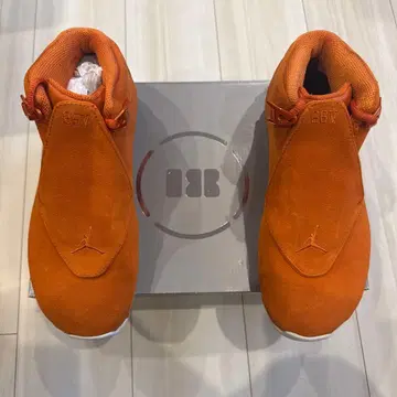 오렌지 Jordan 15 스니커즈