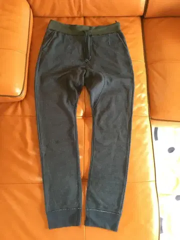 TOMORROW LAND 조거 팬츠 네이비