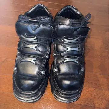 뉴락 newrock 통굽 부츠