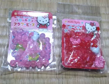 헬로키티 플라워 비즈 2세트