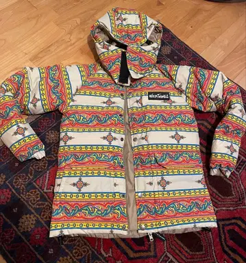 WILD THINGS 와일드 띵스 오크 패턴 다운 자켓