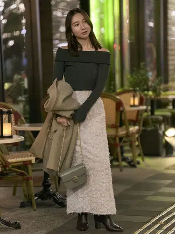 fray i.d 프린지 자카드 내로우 스커트