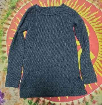 STRUM 네이비 니트 스웨터