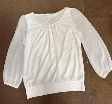 ANAYI 화이트 7부 소매 블라우스 목 비쥬 장식