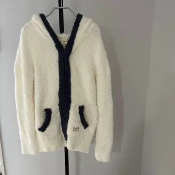 젤라또피케 후드티