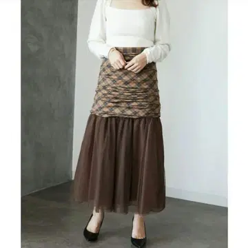 에이미 이스트 월 새상품 스커트