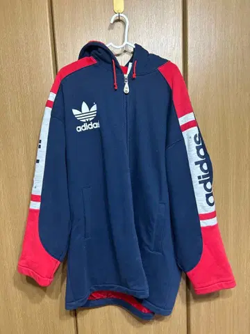 adidas 아디다스 맨투맨 아우터 보기보다 상당히 따뜻함