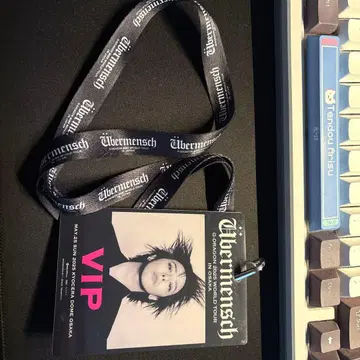 G-DRAGON 2025 오사카 VIP 혜택 트레이딩 카드