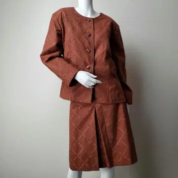 셋업 노카라 빅 사이즈 자수 꽃무늬 올 패턴 브라운 XL 레트로