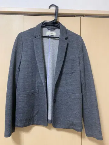 그레이 테일러드 자켓