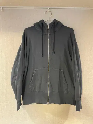 MHL. 네이비 집업 후드티