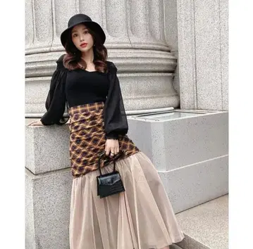 에이미 이스트 월 새상품 스커트