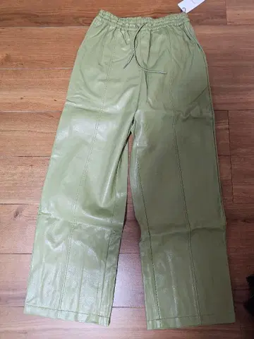 MURUA 올리브 그린 에코 가죽 이지 팬츠 S 사이즈