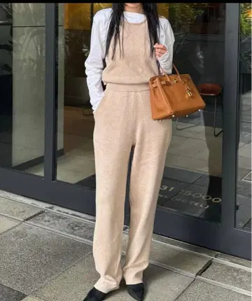 clane 홀터넥 니트 올인원 베이지