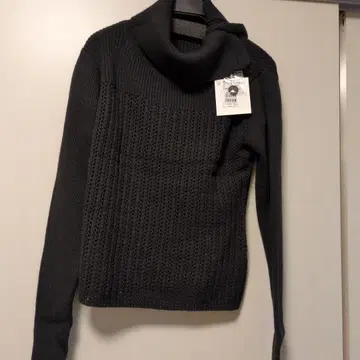 오가닉 코튼 블랙 긴팔 니트 스웨터 38