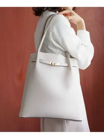 [새상품급] 숄더백 가죽 화이트 대용량 비즈니스 A4